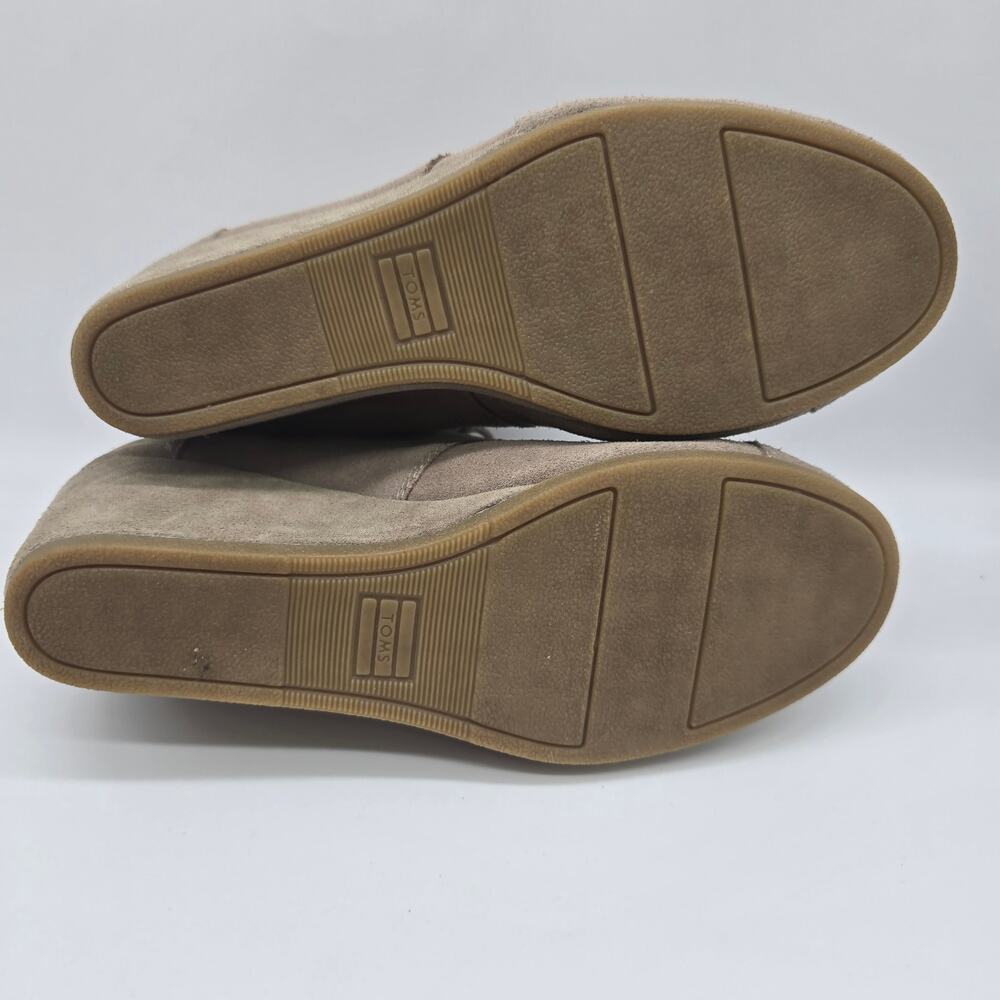 Toms Suede Lace-Up Wedge Ankle Booties 8.5 Casual chic Heeled Taupe Almond Toe - Picture 7 of 8